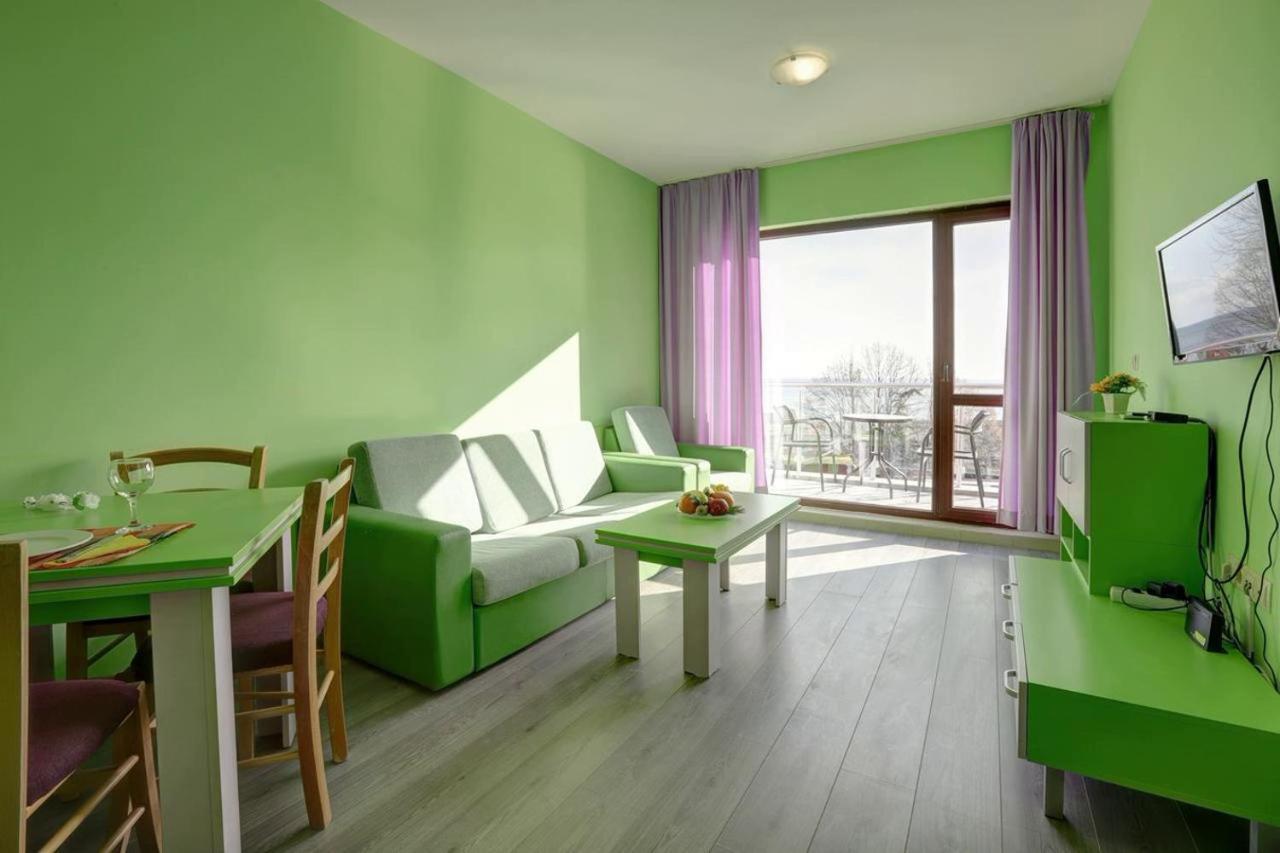 1-St Line Izvora Sea View Apartments On Golden Sands Exterior foto